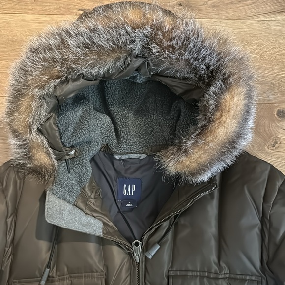 GAP down jacket fur hoodie - Picture 3 of 5